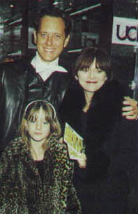 Richard E Grant
